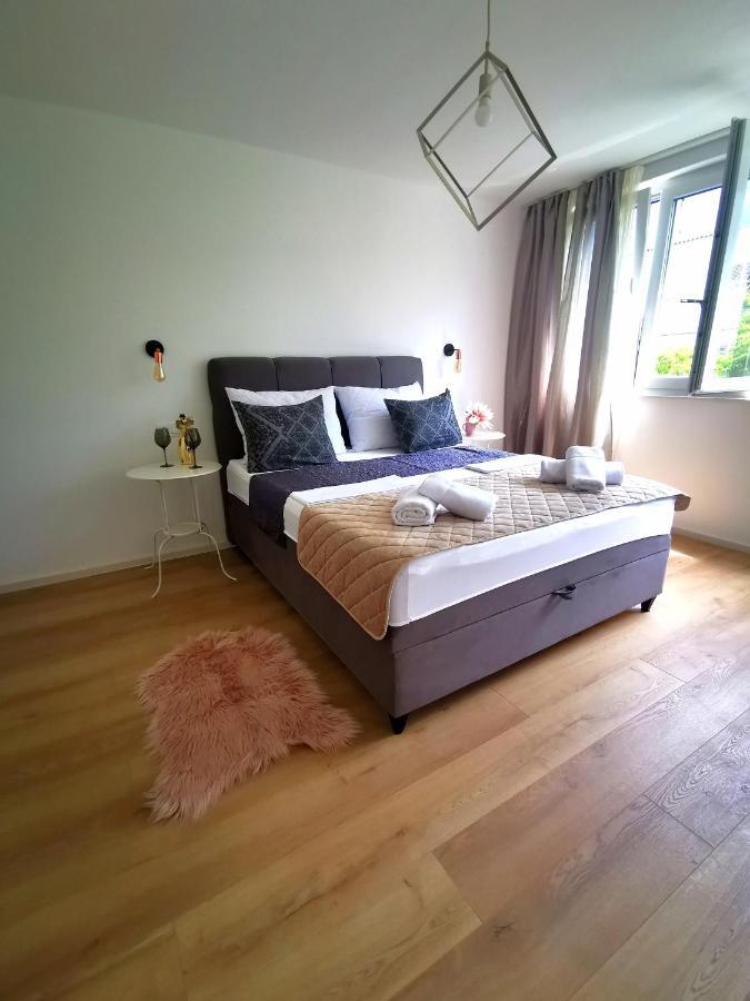 City Center Apartment Bravos Makarska Eksteriør bilde