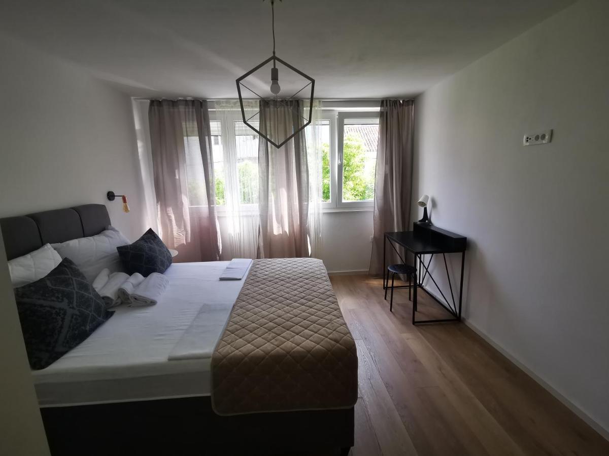 City Center Apartment Bravos Makarska Eksteriør bilde